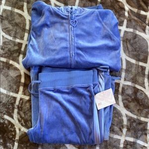 Light blue track suit